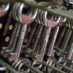 vous cherchez un serrurier fiable ? nos experts interviennent rapidement pour l'ouverture de portes, le changement de serrures et le dépannage d'urgence. service professionnel et tarifs transparents.